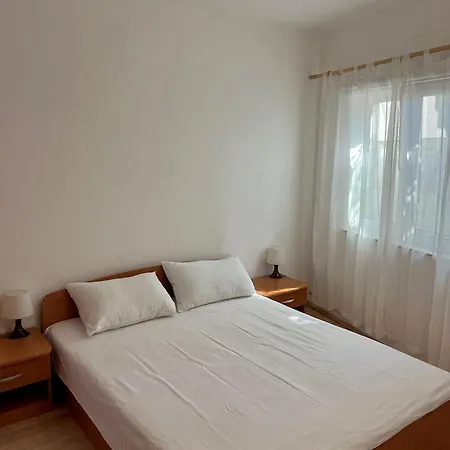 Bronislovas 1 Rogoznica (Sibenik-Knin)